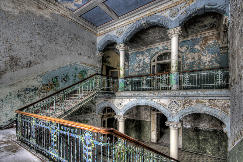 abandoned-places-22